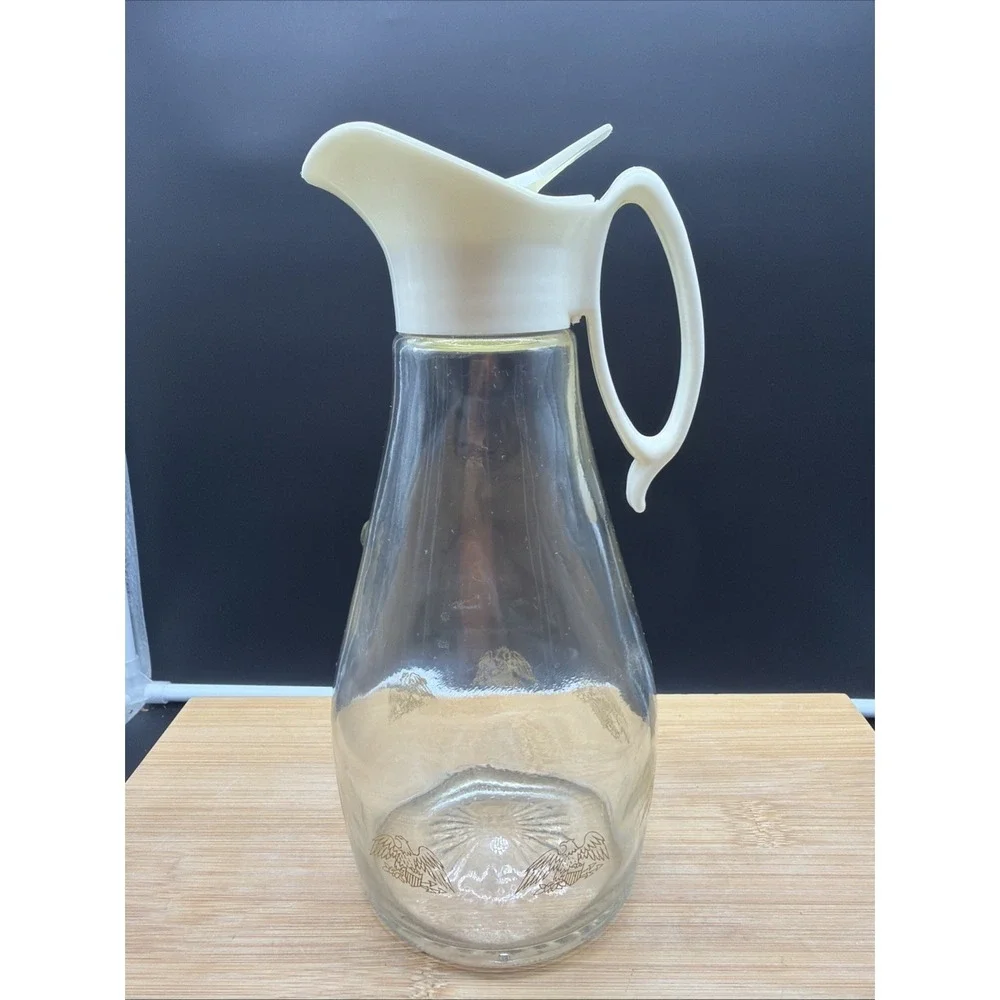 VTG Log Cabin Clear Glass Syrup Pitcher handle Pour top America Eagle 28 oz